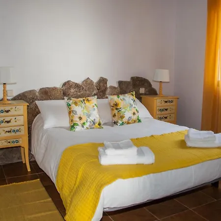 La Sayuela Feriehus *