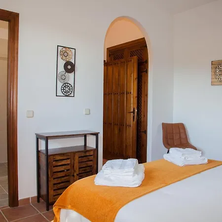 La Sayuela * El Raso