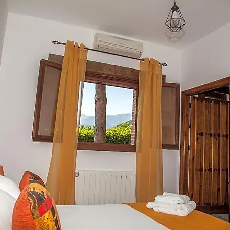 Сasa de vacaciones La Sayuela El Raso